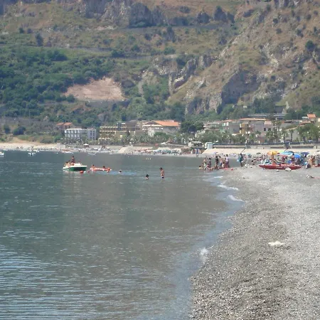 San Giacomo Pensjonat SantʼAlessio Siculo